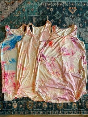 3 Marble Tie-Dye night gowns